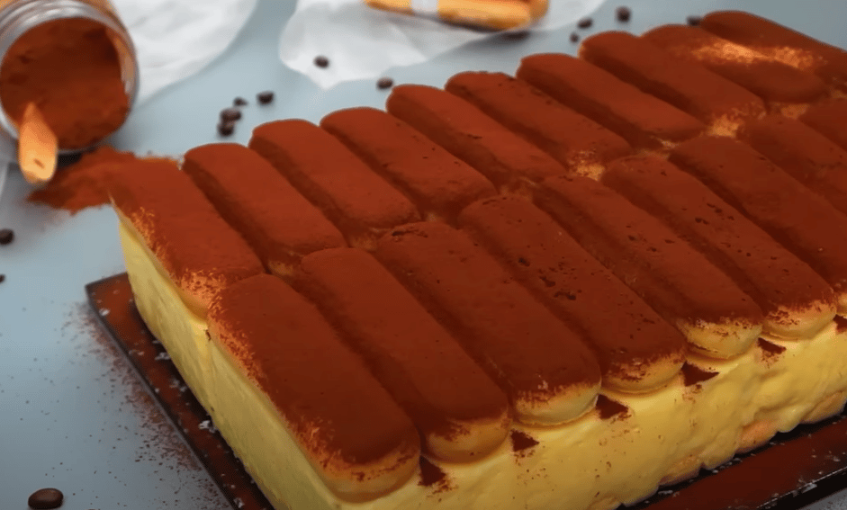 Fantastický dezert k odpolední kávě – Vanilkový s piškotovým základem!