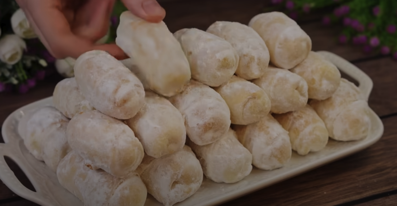 Jemné pomerančové croissanty z jogurtového těsta: Voňavé a šťavnaté cukroví jako od babičky