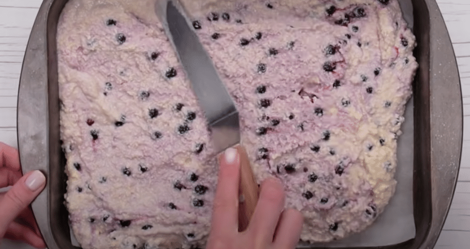 Vynikající rybízový koláč – Skvělý a rychlý recept k odpolední kávě!