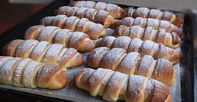 Babiččiny báječné tvarohové croissanty připravené za 30 minut! Stačí jednou ochutnat a ihned si je zamilujete