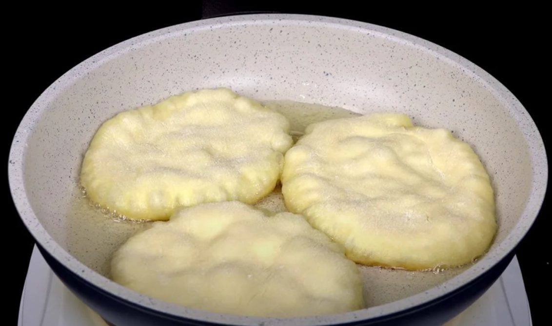 Cikánské placky: Geniální jídlo za levný peníz, se kterým budete sklízet úspěch !