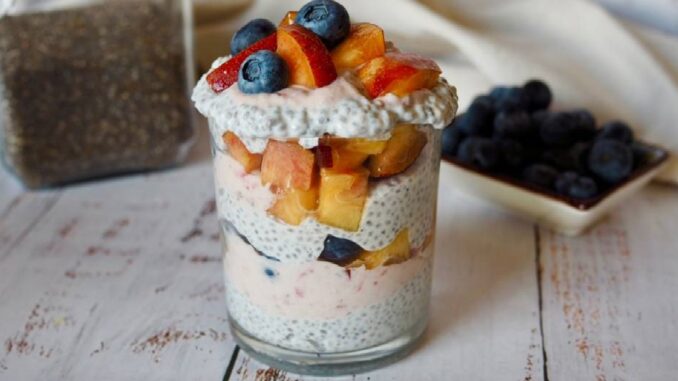 Dokonale chutnou a zdravou snídani: Tento chia pudink si zamilujete na první sousto!