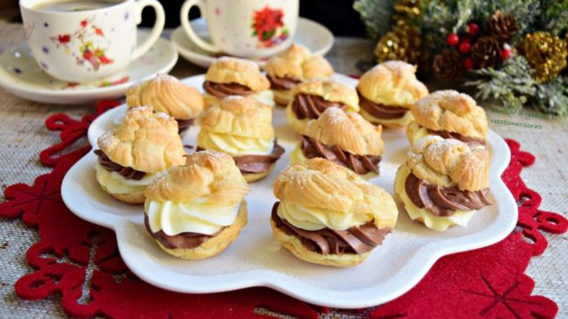 Famózní mini větrníky s čokoládovou a vanilkovou náplní skvěle vypadají i chutnají
