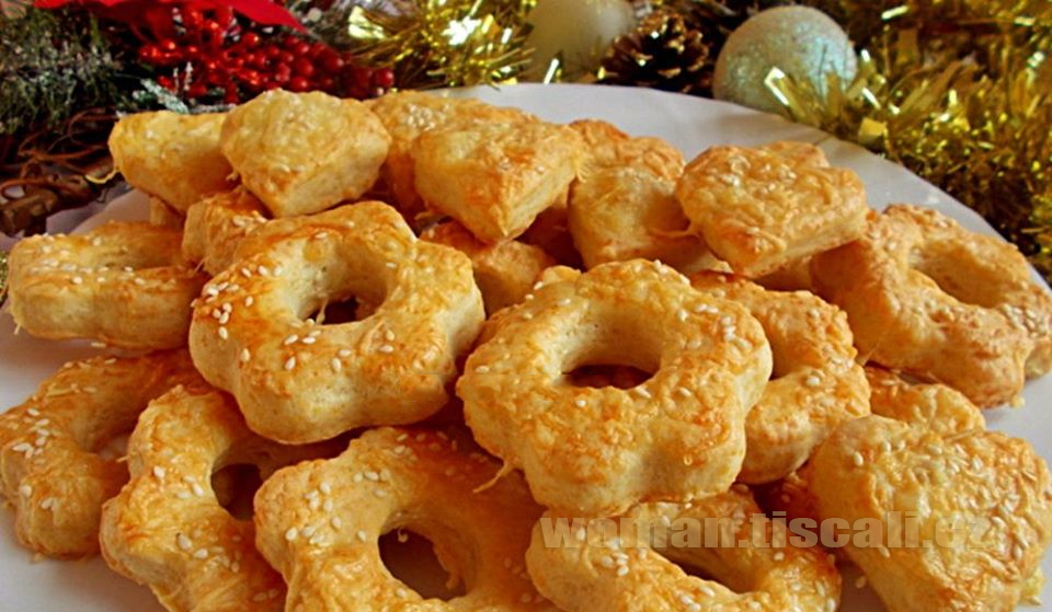 Fantastické slané pečivo se sýrem ze smetanového těsta: Křehké a křupavé pečivo, kterým se nebudete umět dojíst !