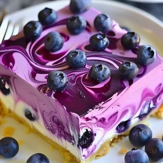 Fantastický borůvkový cheesecake z 2 šálků krémového sýra, bez pečení