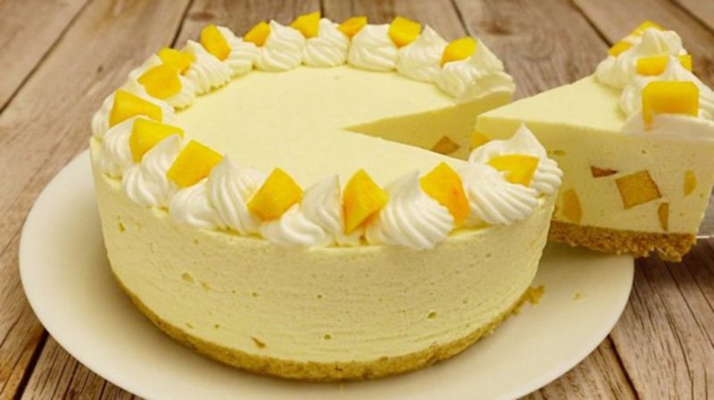 Mega chutná broskvová dort, která se nepeče: Takové recepty miluji – žádná práce a šťastná je celá rodina !