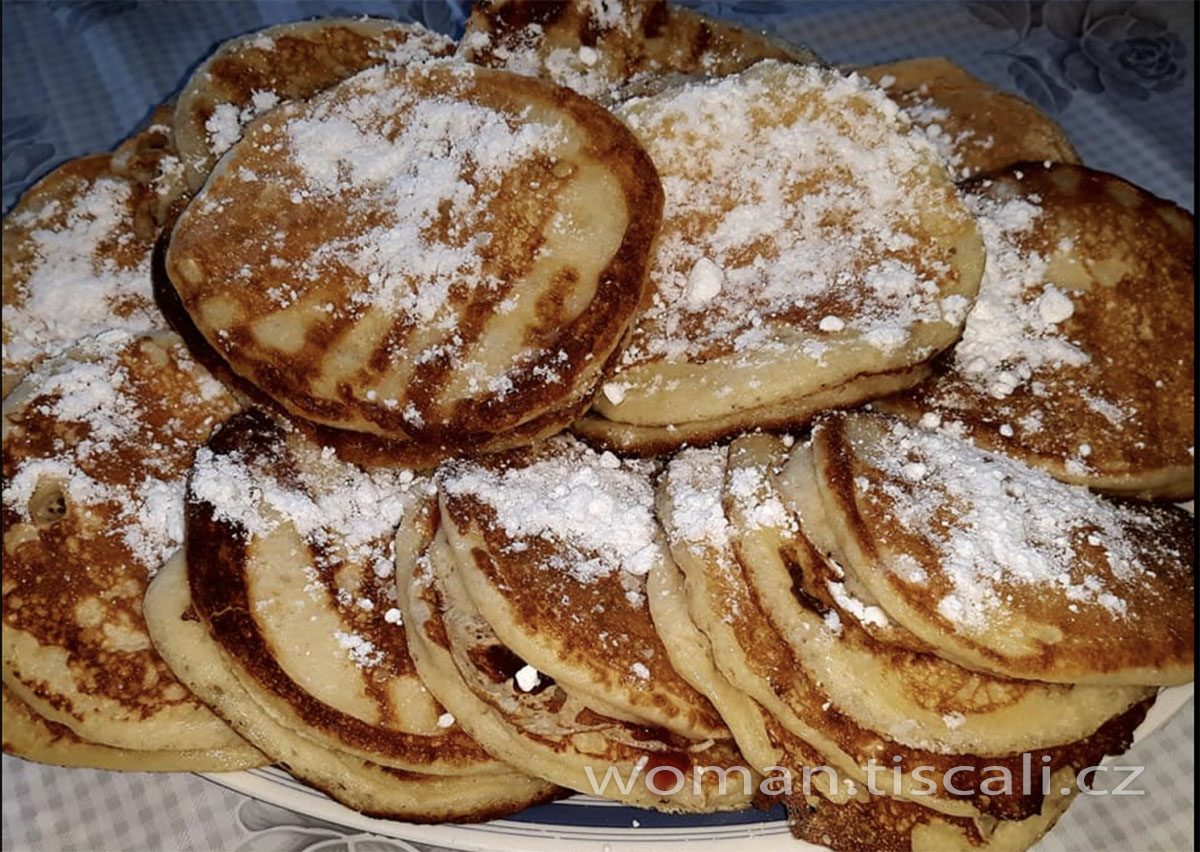 Nejlepší hrnkové těsto na lívance: Potřebujete jen 1 hrnek, 2 jablka a základní přísady – doporučuji zdvojnásobit dávku !