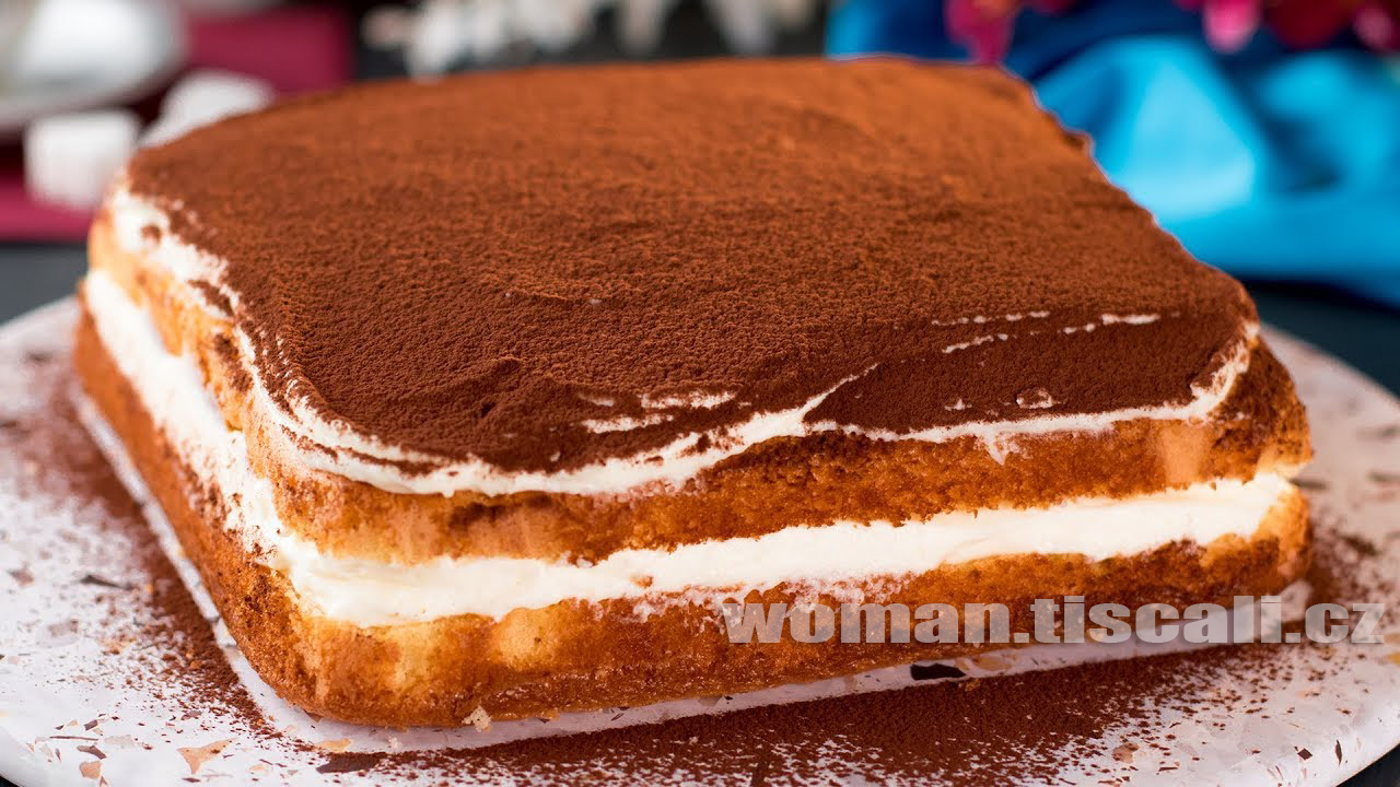 Neodolatelný svěží dezert s bohatou tvarohovou náplní: Každý, kdo ochutnal chce hned přidat !