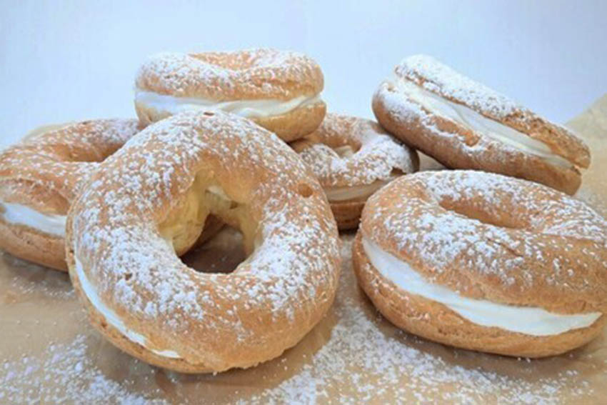 Pudinkové kroužky s tvarohovým krémem. Všichni se budou olizovat až za ušima !