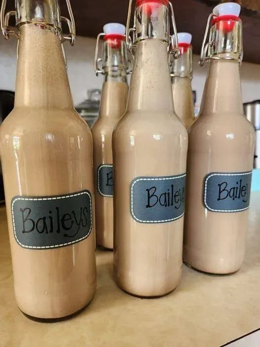 Domácí Baileys. Chutná jako originál a mnohem levněji