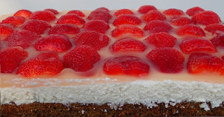 Výborný tvarohový dezert s čerstvými jahodami: Oblíbený dezert mé mámy !