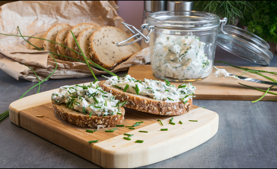 Ananasová exotika: 4 suroviny, ze kterých vykouzlíte luxusní pomazánku za 10 minut. Připravte si rovnou dvojitou dávku, protože jedna stačit nebude!