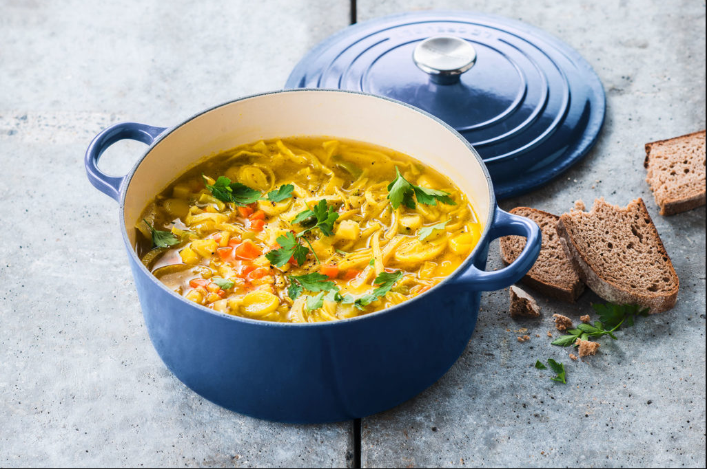 Po návratu z práce zažila šok! Manžel jí připravil takové překvapení, které od něho nikdy nečekala. Uvařil jí takovou zelňačku, jakou nikdy nejedla!