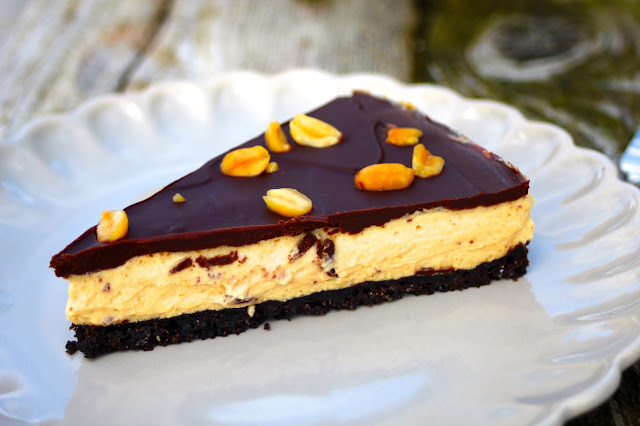 Králíkův arašídový koláč