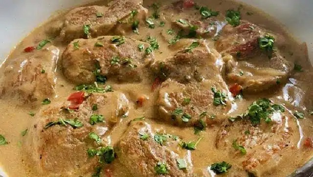 Jägerschnitzel s hořčičnou smetanovou omáčkou – recept