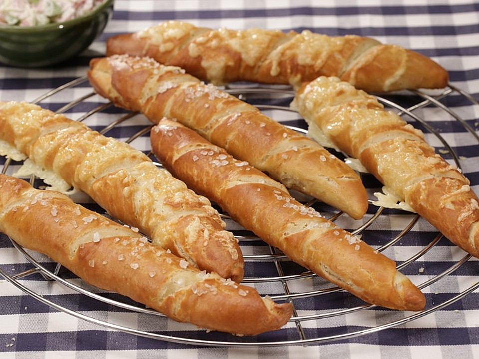 Laugenstangen, domácí výroba