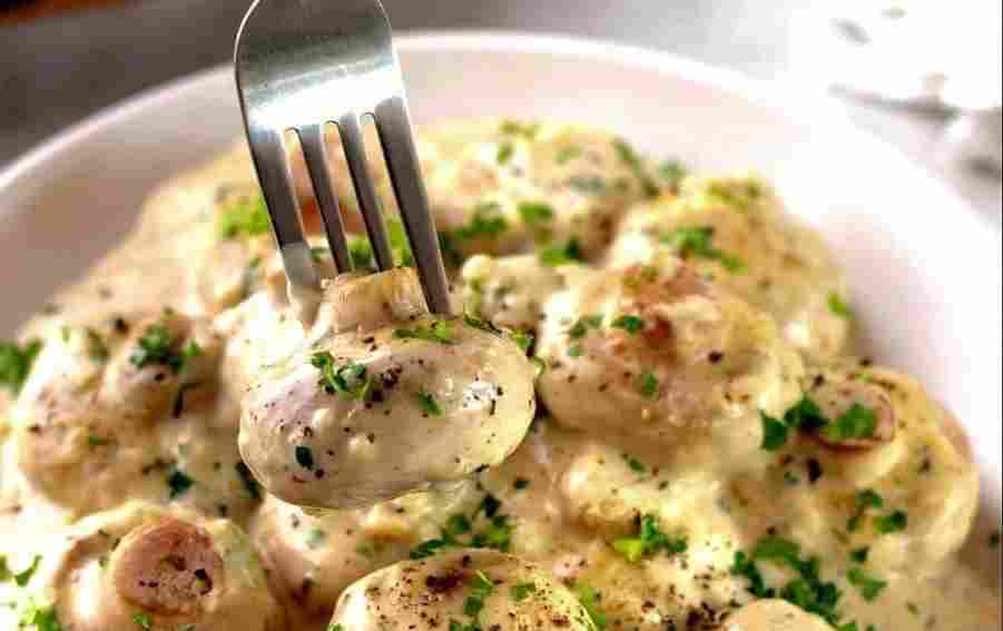 Česnekové houby v parmazánovém sýru