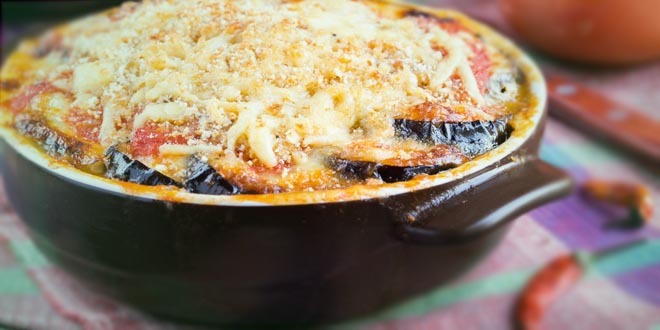 Zapečené mleté hovězí s lilkem a rajčaty – Low Carb