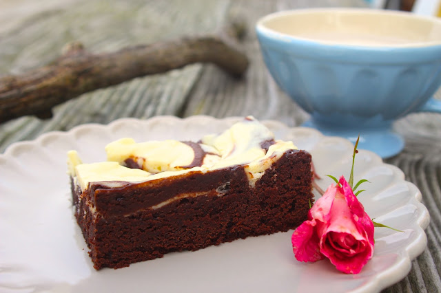 Cheesecake s mramorem brownie