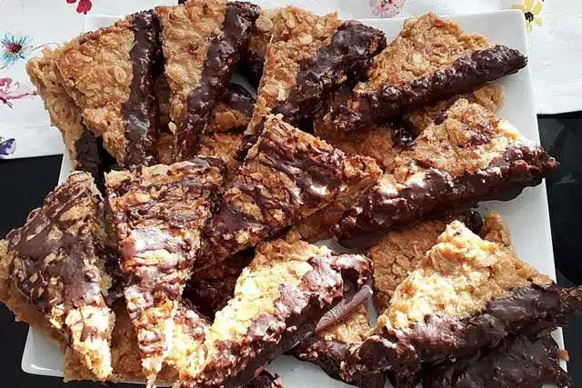 Recept na ořechové čtverečky – asi 32 kusů