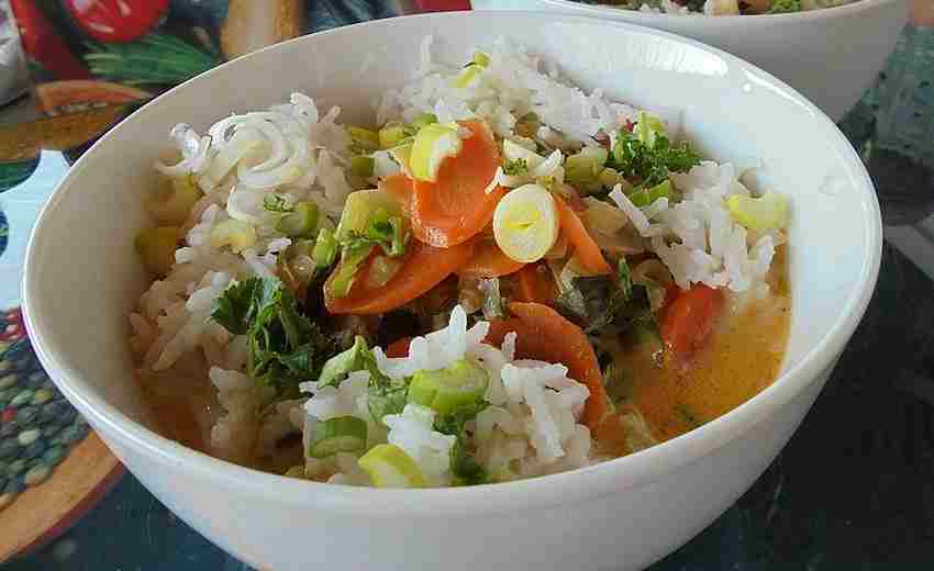 Zeleninové kari s rýží