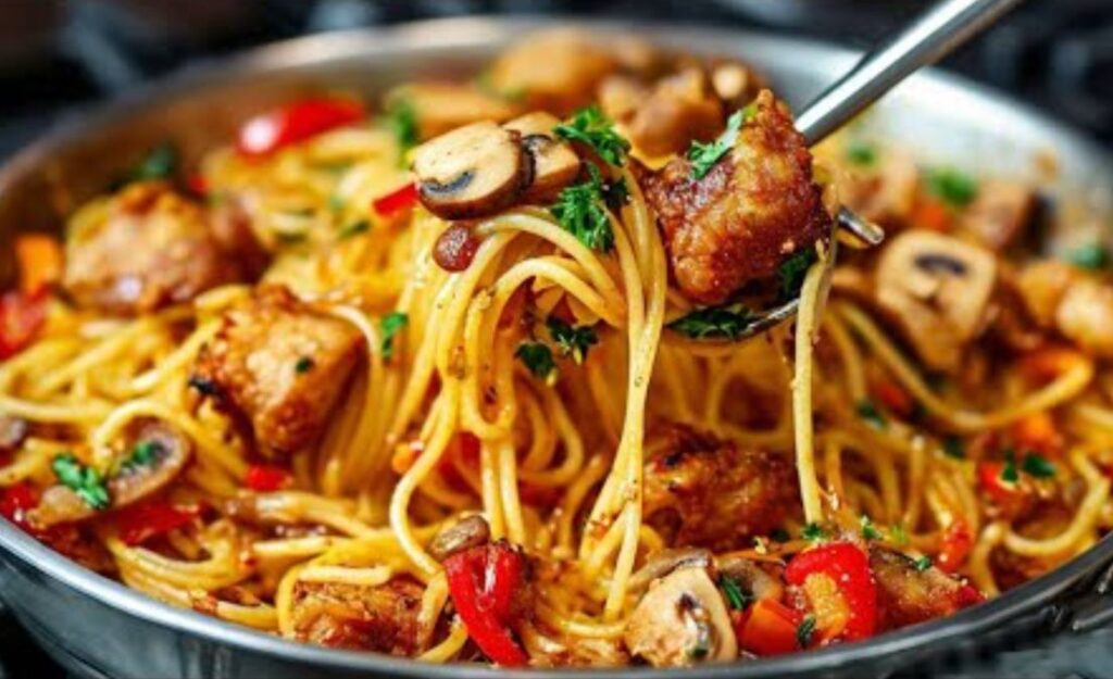 Když mám doma hosty a musím improvizovat, připravuji toto nádherné špagetové jídlo: opravdu se mi to skvěle daří!