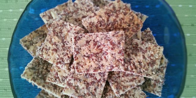 Nízkosacharidové müsli snacky, cca 25–30 kusů