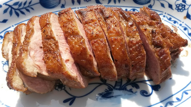 Křupavá kachní prsa – jemná a lehká