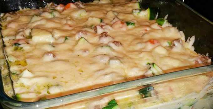 Fitness mleté maso s cuketou v zapékance
