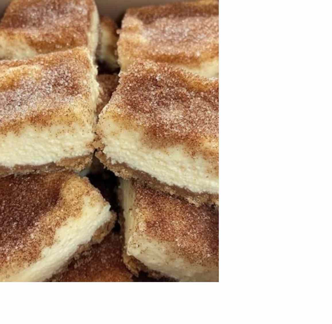 Skořicový tvarohový koláč