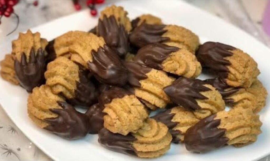 Na vánoční ráno nemohu jinak, než jíst tyto kávové sušenky se svou celou rodinou!