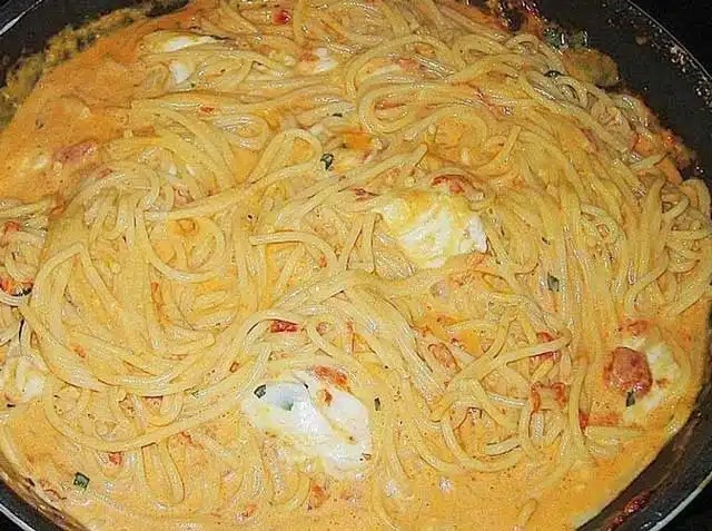 Recept na mozzarellové špagety
