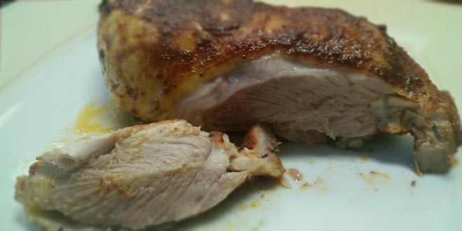 Nízkosacharidové kuřecí stehýnka z trouby – šťavnatá a křupavá kůže