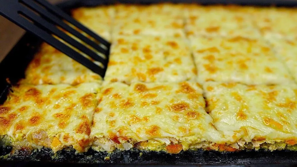 Nur 120 kcal pro Scheibe, ich esse es zum Abendessen, um leicht zu bleiben und mich nicht zu beschweren: es ist gesund und auch sehr lecker!