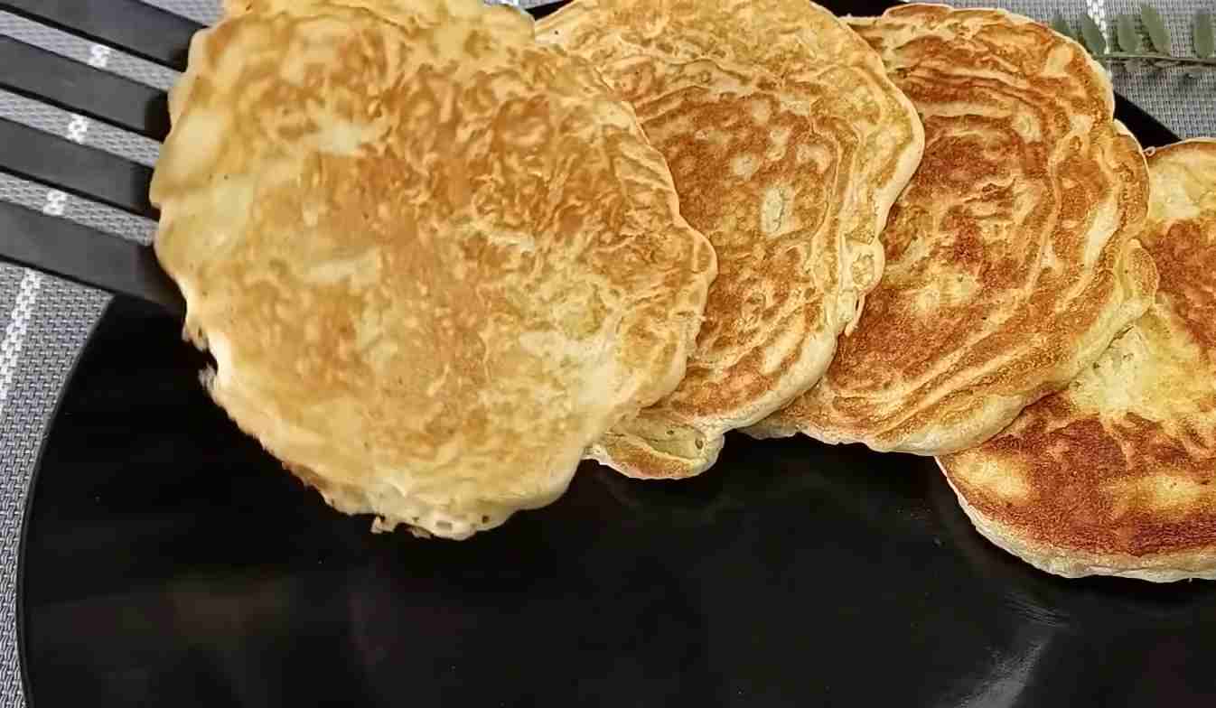 Jablečný jogurtový palačinky