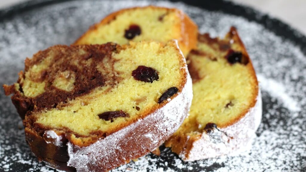 Včera jsem chtěl/a upéct dort a tak mě napadlo toto mistrovské dílo, které téměř peču i na Vánoce!