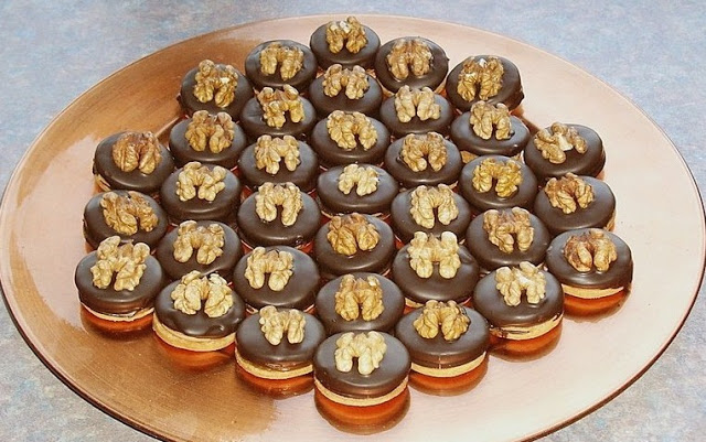 Domácí přátelé s marcipánem