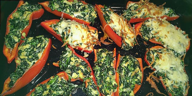 Mini papričky plněné špenátem – lehké letní jídlo (Low-Carb, Logi, SiS)