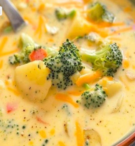 Brokolicová bramborová polévka