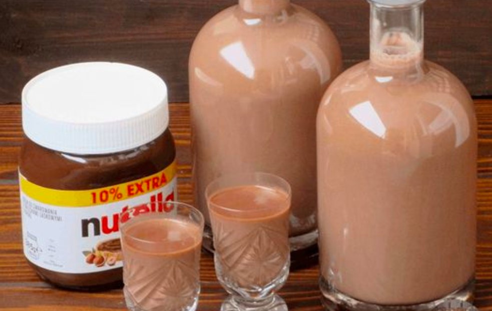 Likér Nutella