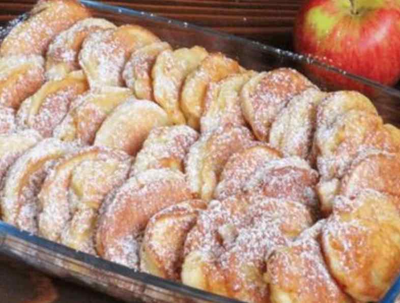 Jablečné kroužky s jogurtem