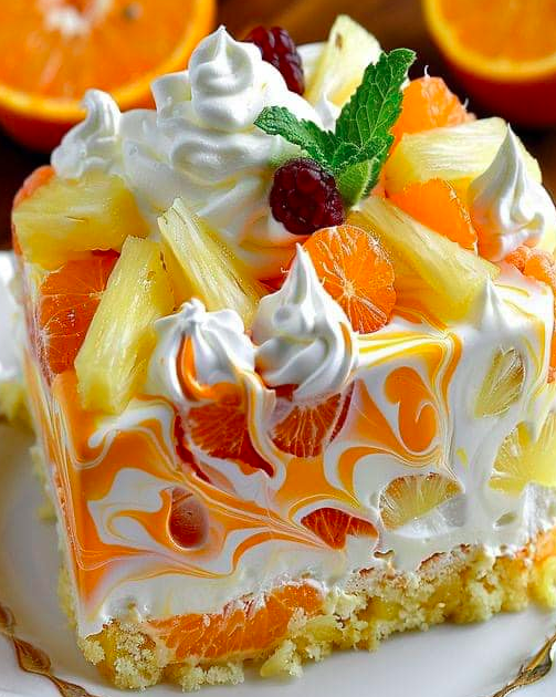 Fantakuchen s mandarinkami a ananasem