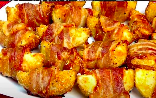 Eingewickelte Kartoffeln Mit Speck