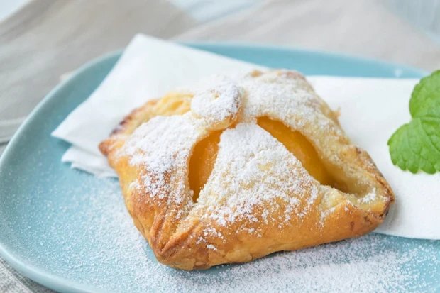 Süsse blätterteigtaschen
