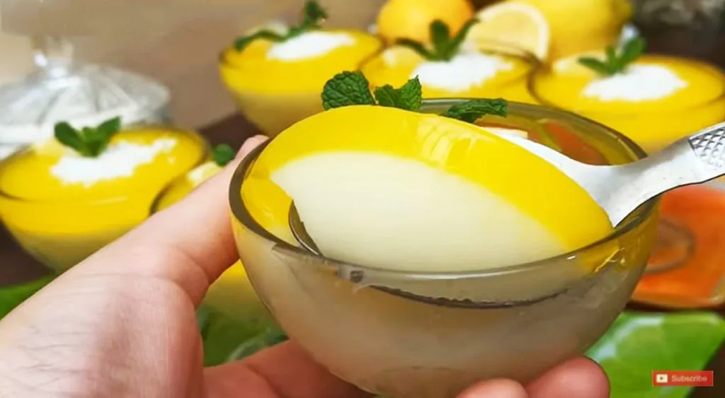 Nízkotučný citronový dezert lze připravit okamžitě a je ideální pro dietu. Pouze 65 kcal!