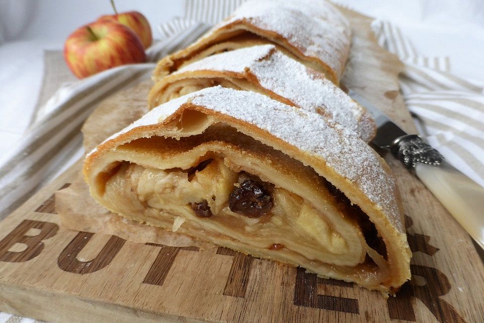 Topfenteig – Apfelstrudel
