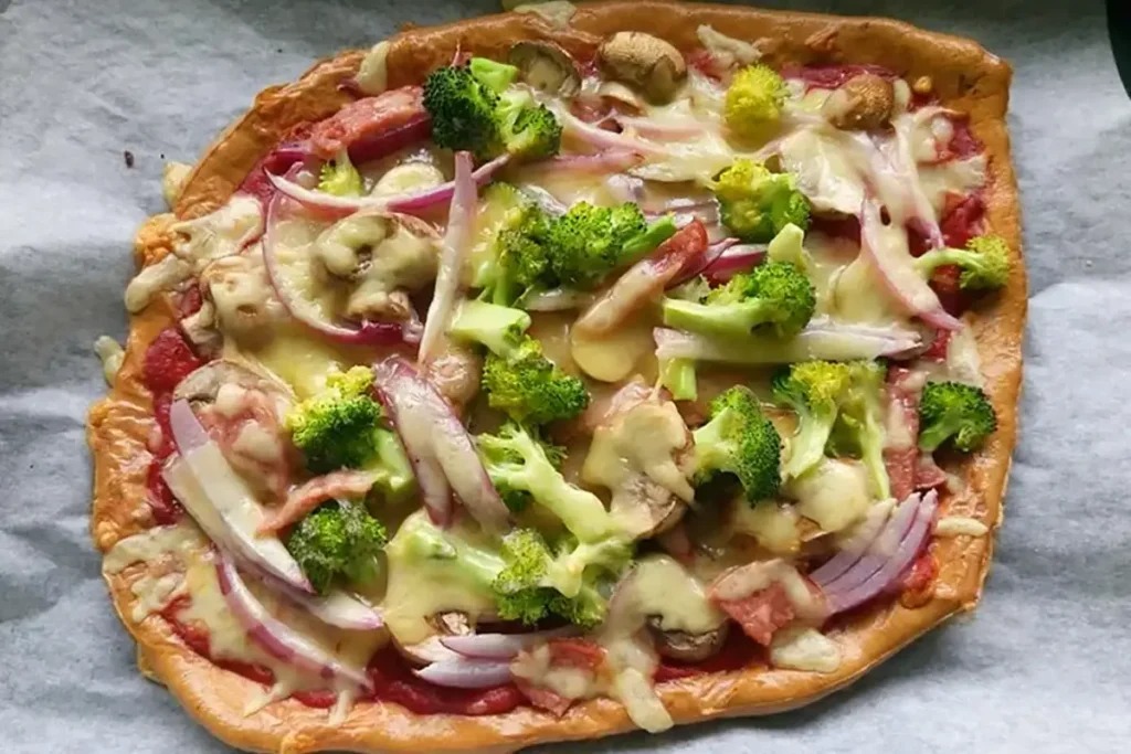 Köstliche Low-Carb-Pizza: Einfaches Rezept für Genießer
