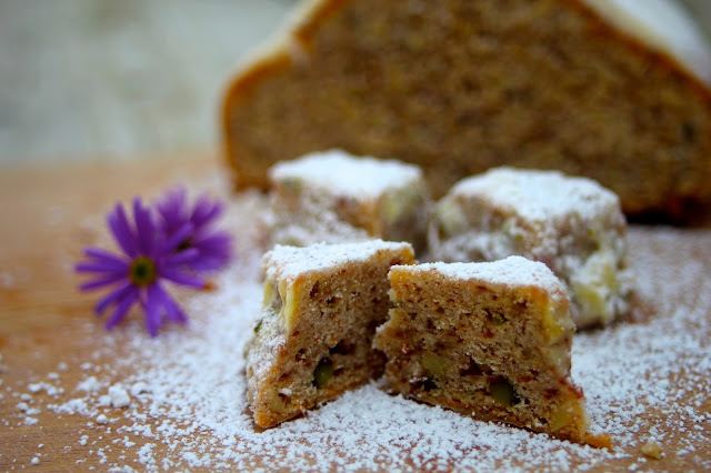 Stollenkonfekt, Nussstollen und Schokoladenstollen