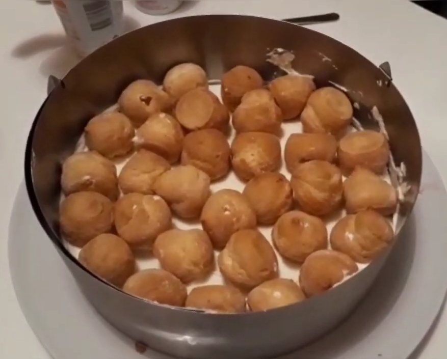 Windbeuteltorte bez pečení, jen 15 minut práce!