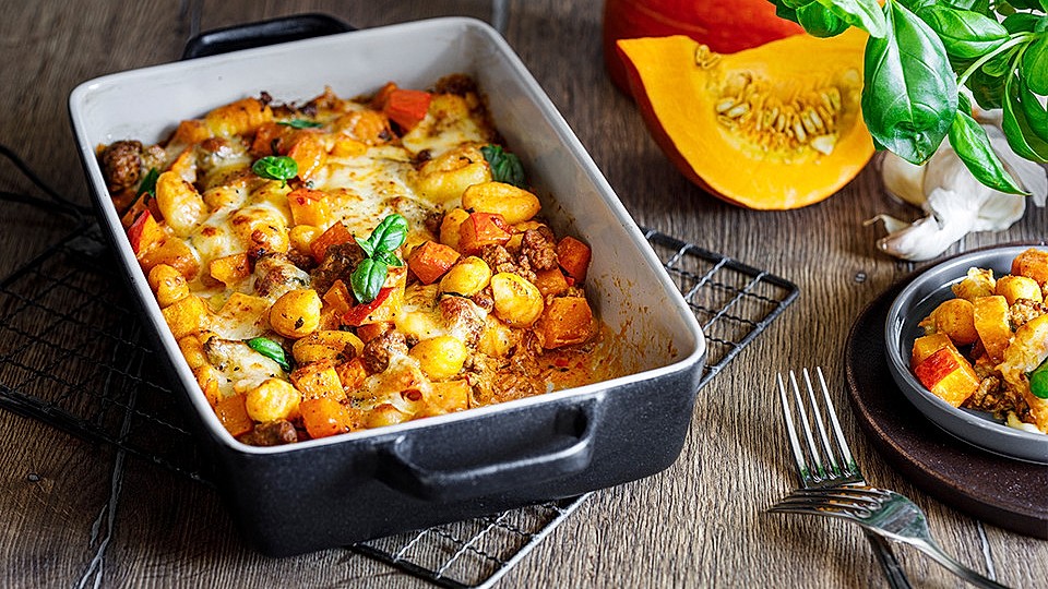 Saftiger Kürbis-Gnocchi-Auflauf